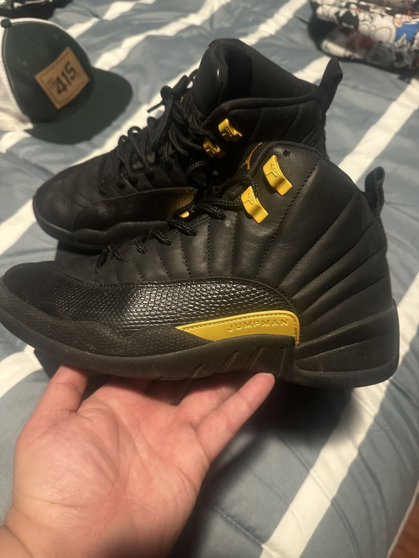 JORDAN 12s