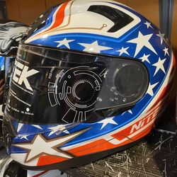 Motorcycle e-bike dot helmet new $180