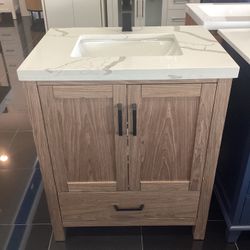 30” Bathroom Vanity Cabinet Solid Wood Quartz Top Ready For Pick Up 