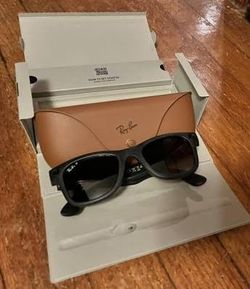 NEW RAY-BAN META WAYFARER GEN 2 + CASE + CHARGER + WARRANTY