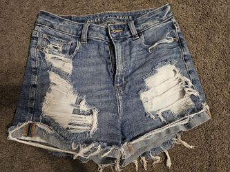 Shorts size 4