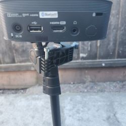 Lg Mini Beam Portable Bluetooth Projector