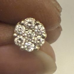 10k Diamond Stud Screw Bac 