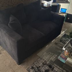Black Matching Sofa And Love Seat