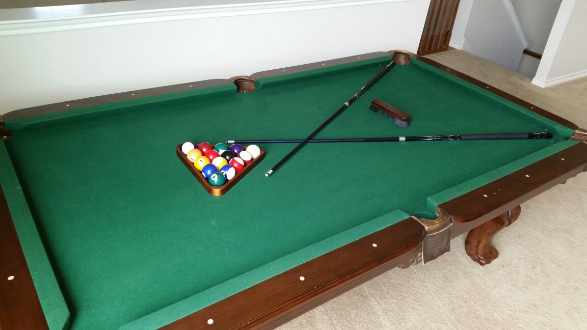 Sportcraft pool table with sticks and accessories