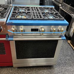 Monogram Stainless Steel 30” Gas Range Stove Statement Series