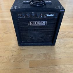 Fender Rumble 15, 38W Bass AMP