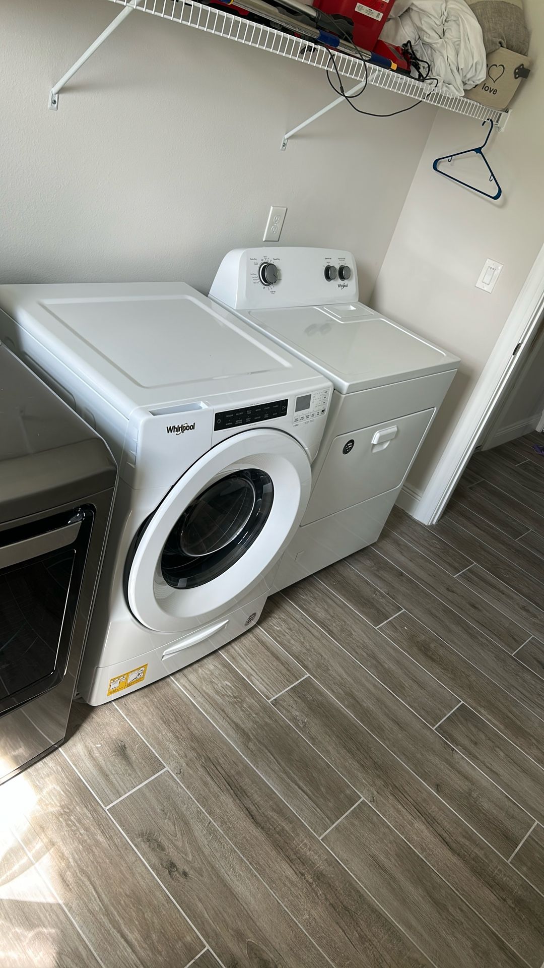 Washer And Dryer - Whirlpool
