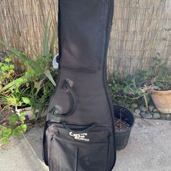 Oversized gig bag for electric guitar 