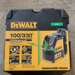 New Dewalt 100ft Green Cross Line Laser With Level. 