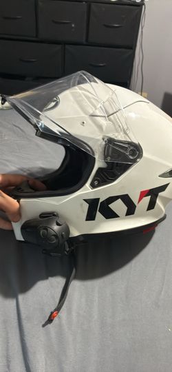 Helmet with SENA included