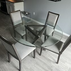 Kitchen Table And Chairs 