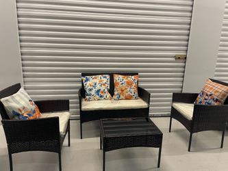 FREE DELIVERY- Brand NEW 43”/23” Outdoor Wicker Patio Furnitures