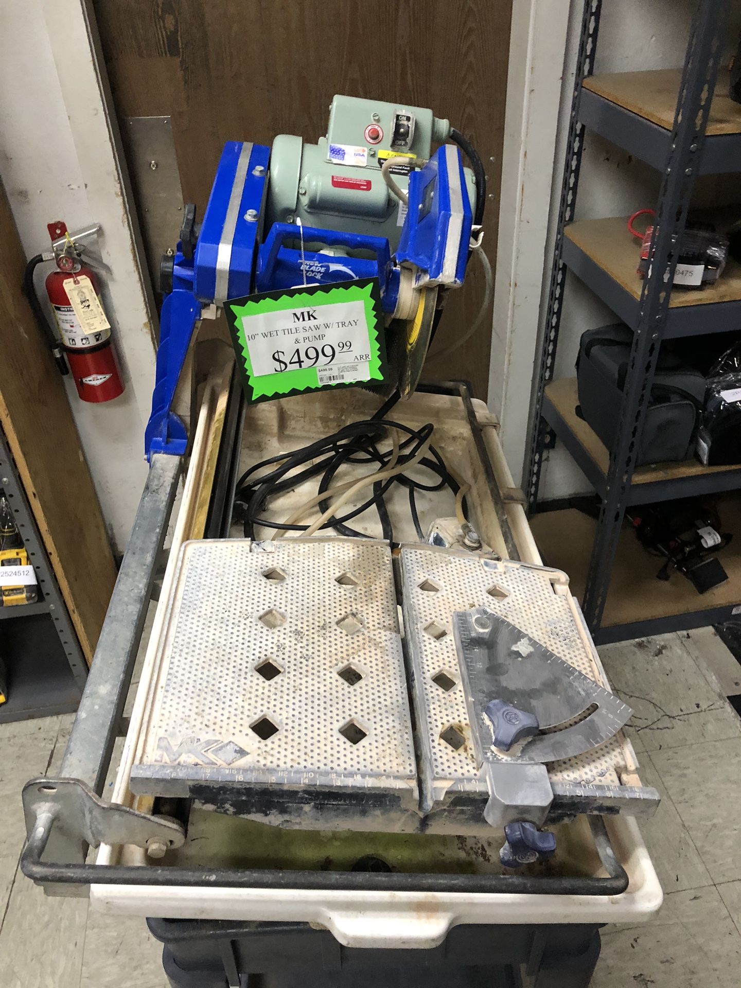 1003 Mk 10” Wet Tile Saw With Tray And Pump 539414