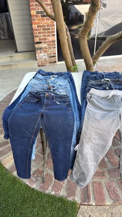 Jeans 7, 5, 3 SIZES