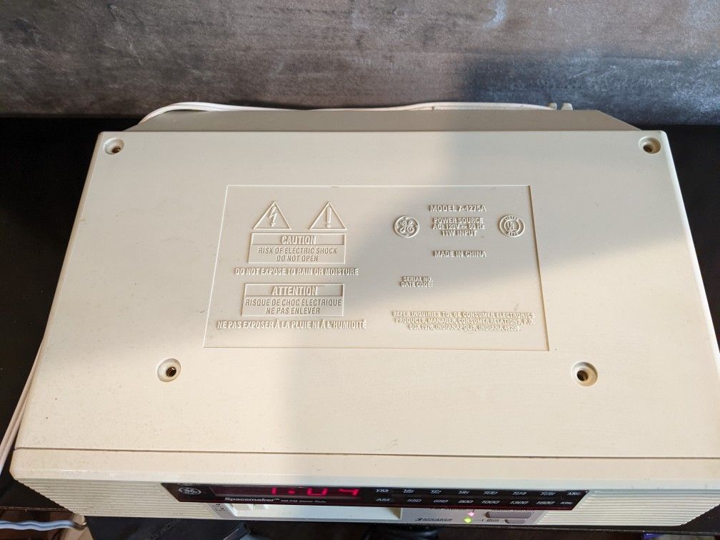 VTG GE Spacemaker 74275A Under AM/FM Stereo Clock Radio