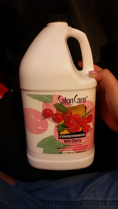 Salon Care wild cherry Conditioner