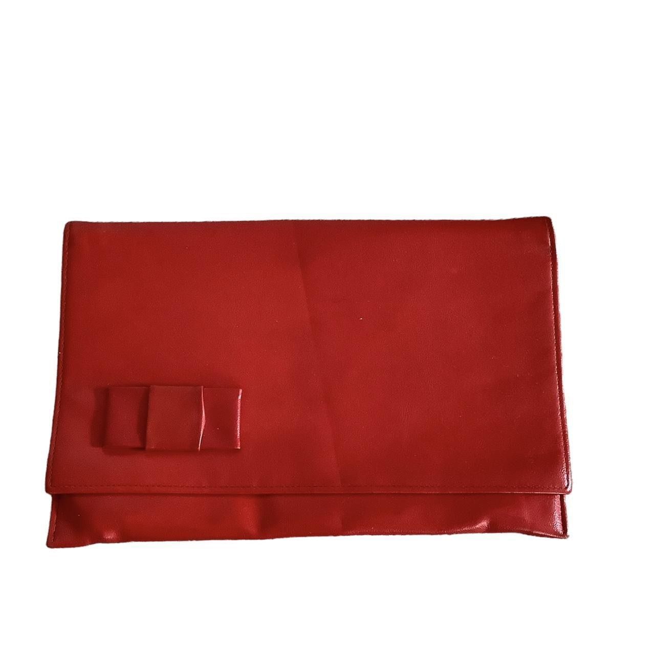 Sangria Rectangular Pouch Women’s