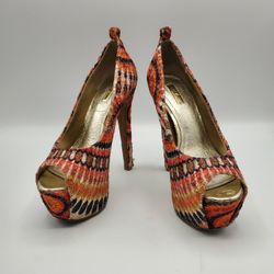 Wild Pair Women's Shoes Size 5.5 4" Heel