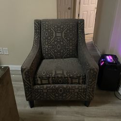 Single Chair 