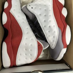 Jordan’s 13s Gray Toe 