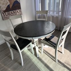 Ashley Furniture Dining Table And 4 Chairs 