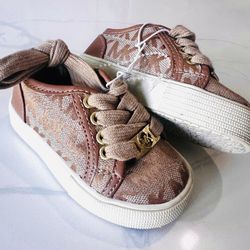 ✨ Michael Kors Girls Sneakers – Size 5 Infant (Never Worn)