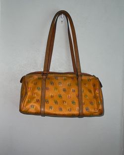 Dooney & Bourke Purse 
