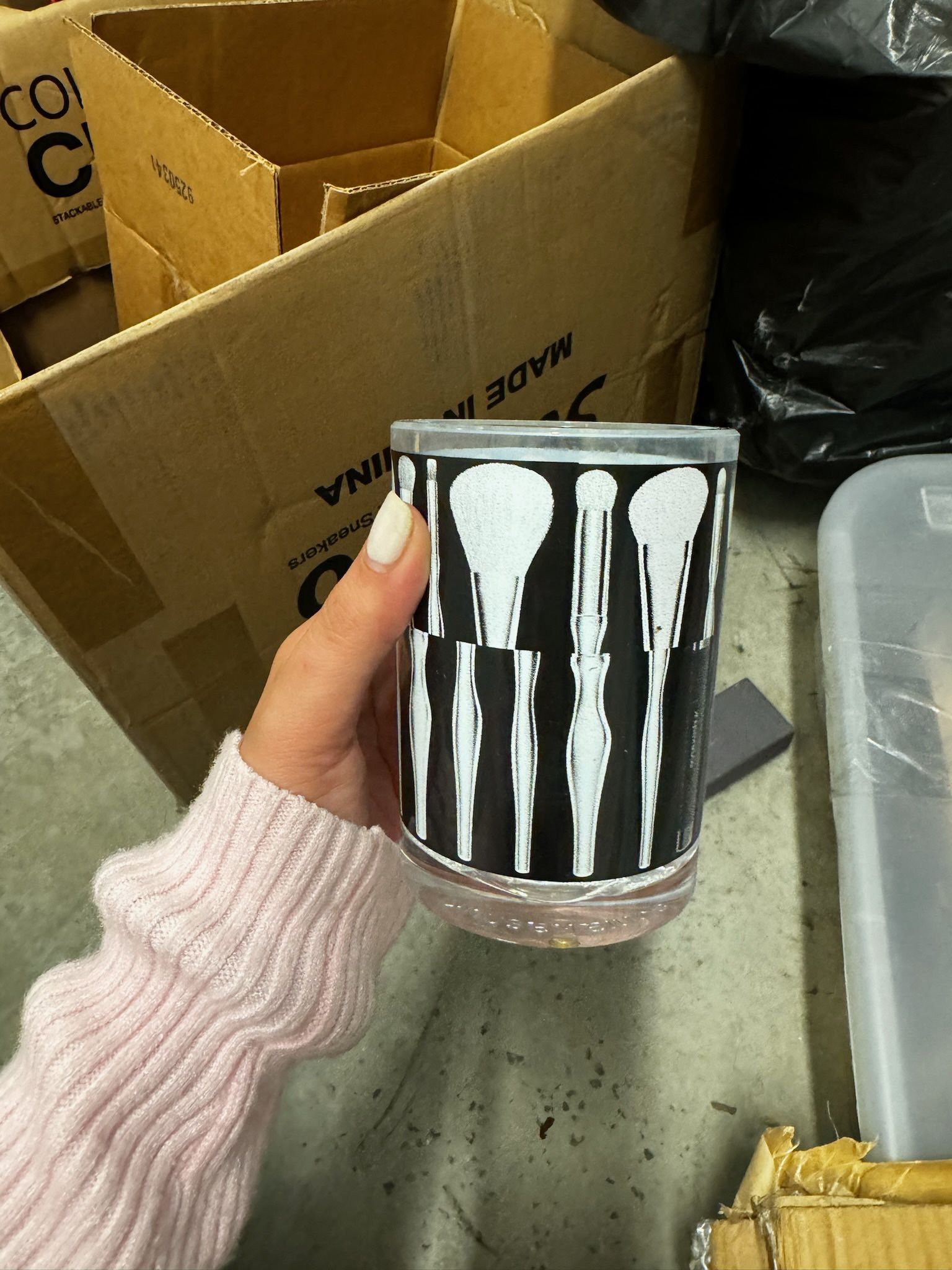 Brush Holder