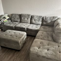 Sectional Couch With Ottoman 