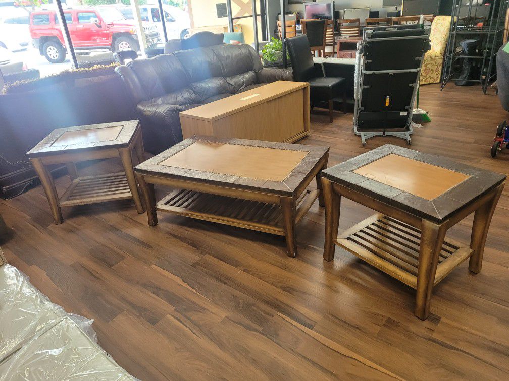 3pc Coffee Table End Table Set 