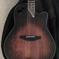 Ovation Applause with Case