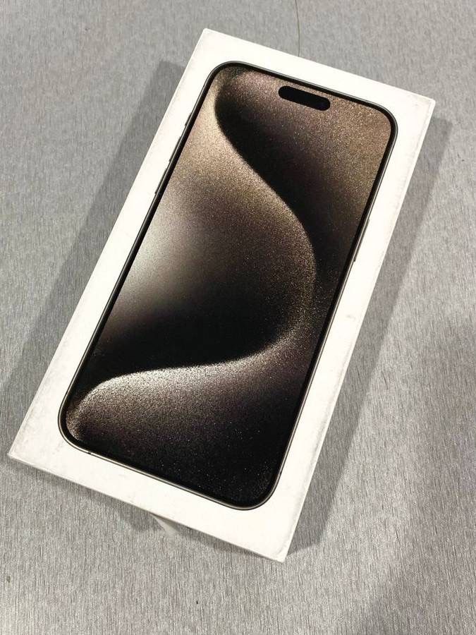 iPhone 15 Pro Max Unlocked 512GB Natural Titanium - New Sealed