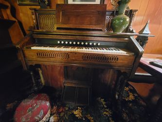 Antique Kimball Chicago Pump Organ