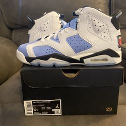 Air Jordan 6 Retro (GS) University Blue/White Grade School Size 6Y $180