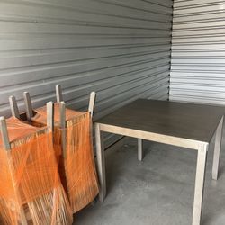 Dining Table & 4 Chairs