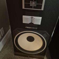 Stero Speakers