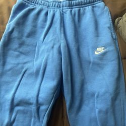 Nike Men’s joggers