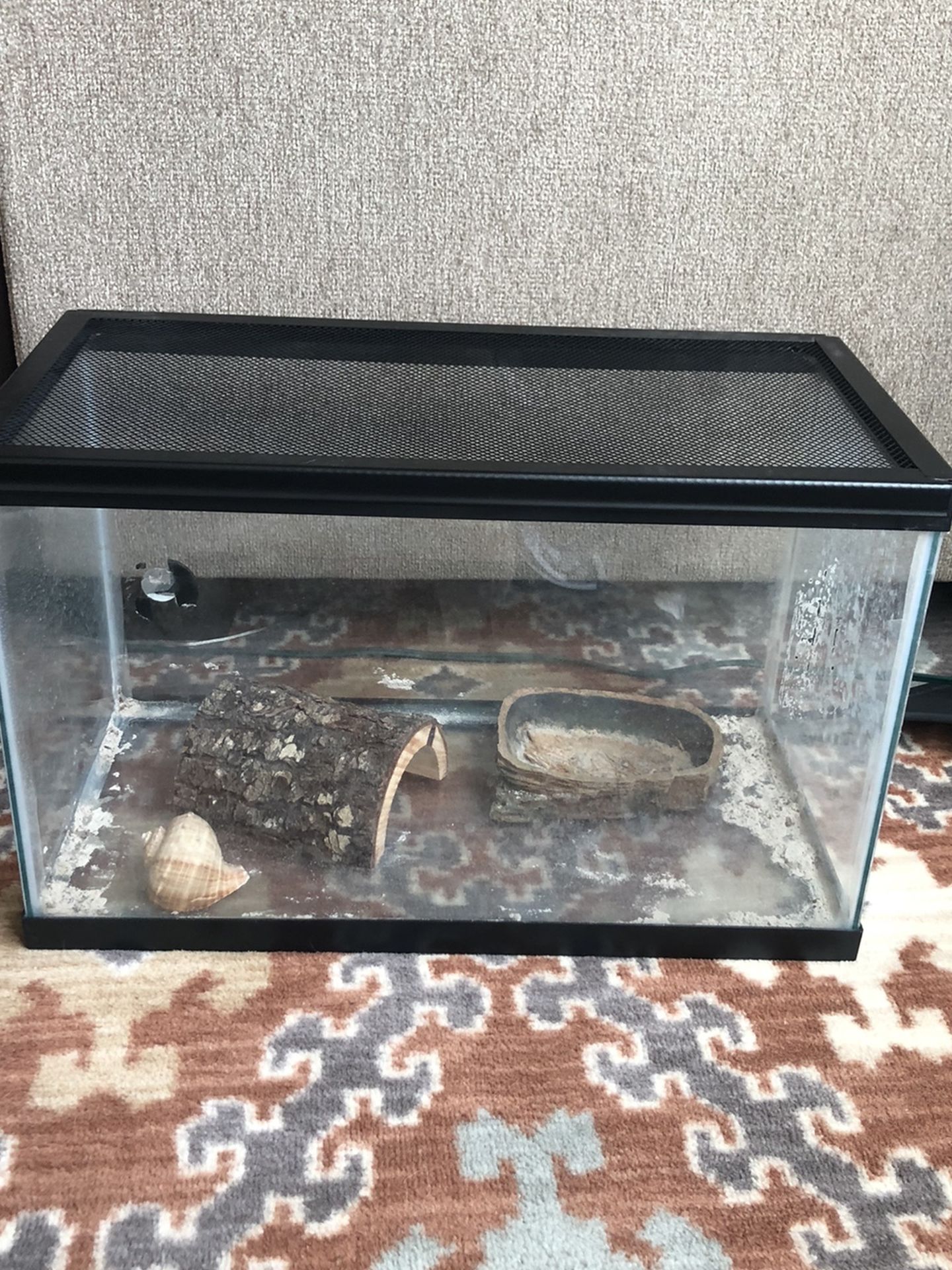 10 Gallon Fish Tank