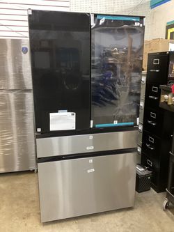 Samsung Bespoke 36 in 29 cu.ft. AI 4 Door French Door Refrigerator w/AI Family Hub & Auto Open Door