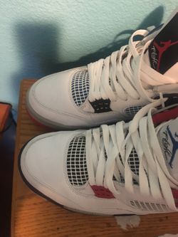 Nike sir Jordan 4 size 10.s use once with box