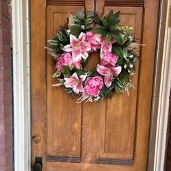 World market Wreath    $25