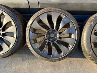 (1) ONE Tesla Model Y FRONT Uberturbine Single Spare Wheel Rim Tire TPMS Factory OEM Original Stock