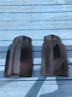 06-10 Jeep Commander Tinted Tail Lights