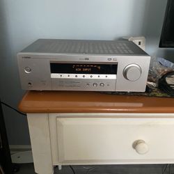 YAMAHA Receiver 