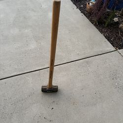Vintage Village Blacksmith sledgehammer 9 lbs