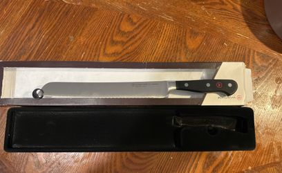 Wusthof Classic Double Serrated Knife