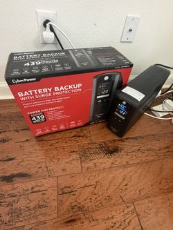 Cyber Power CST135UC2 Battery Backup  With Serge Protection (UPS)