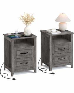 Nightstand set
