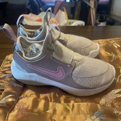 Girls Nike Flex Runner 3  (GS) Platinum Sneaker